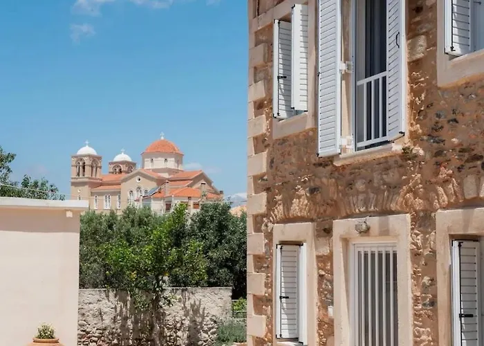 Neapolis Oasis -- Upper House